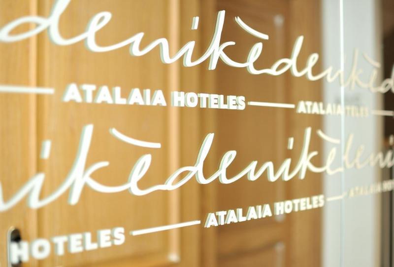 Pensión Deniké Grupo Atalaia Santiago de Compostela